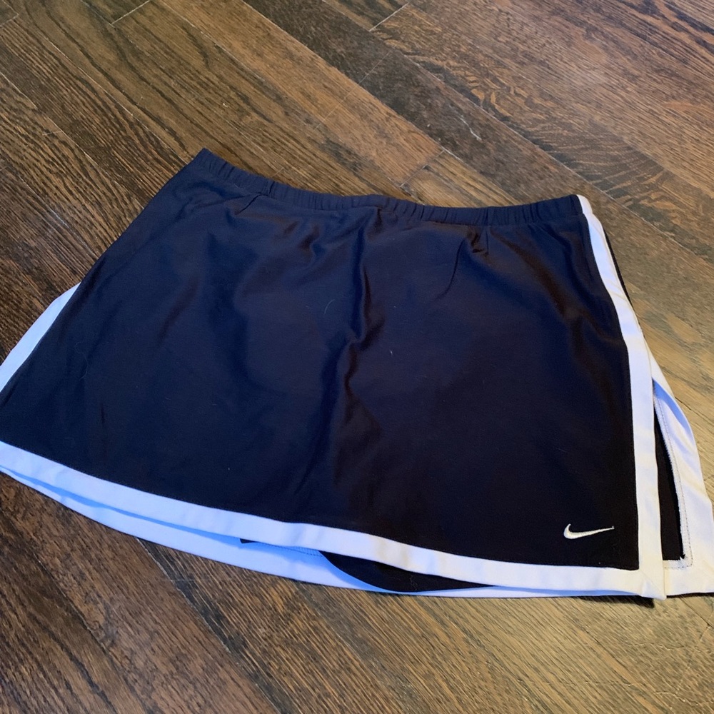 Nike tennis skirt